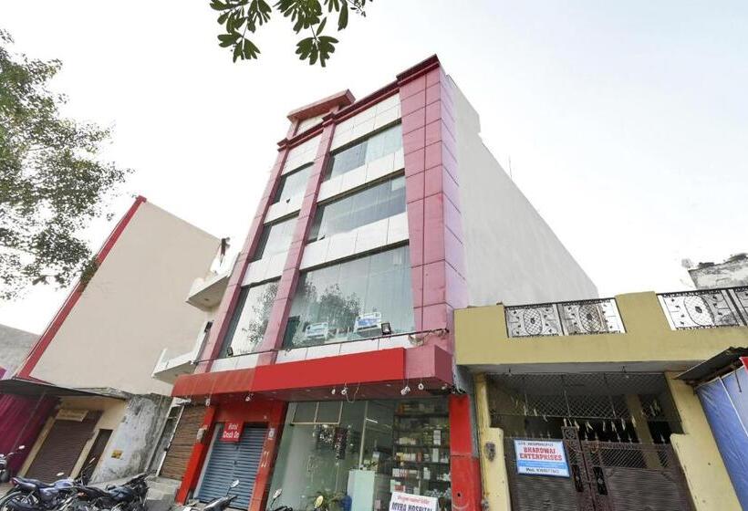 Flagship Hotel Crush On