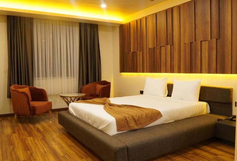 فندق Amber Palace