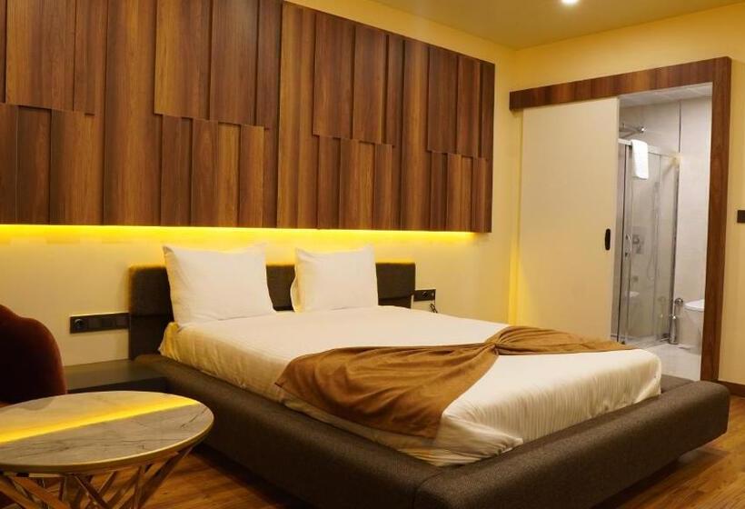 فندق Amber Palace