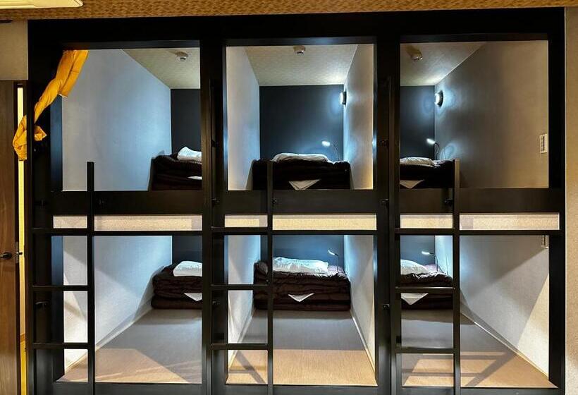 فندق Artist Village Apartments Kochi