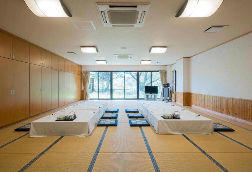 בית מלון כפרי Ayakawasou