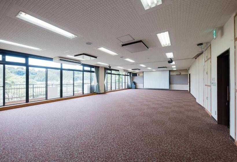 בית מלון כפרי Ayakawasou