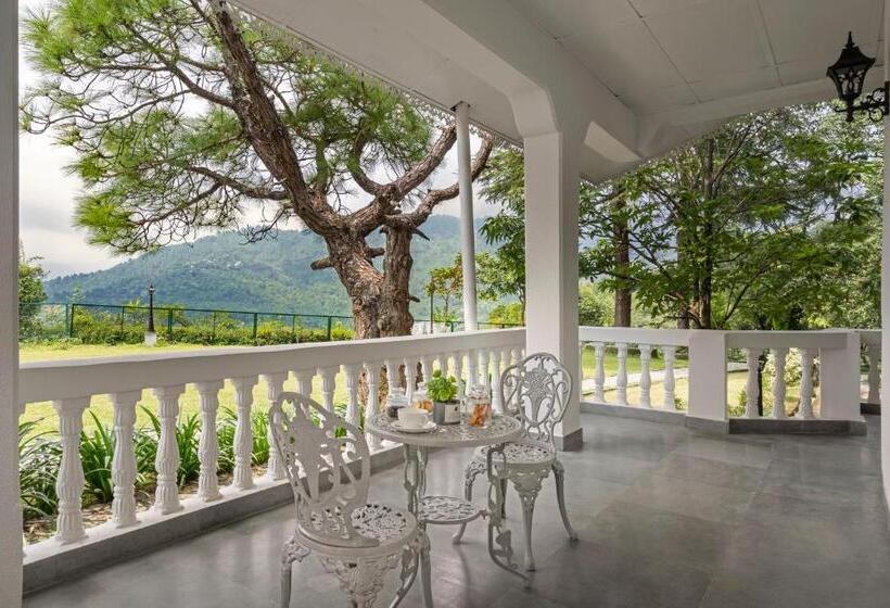 Отель Brij Anayra Dharamshala A Himalayan Luxury Retreat