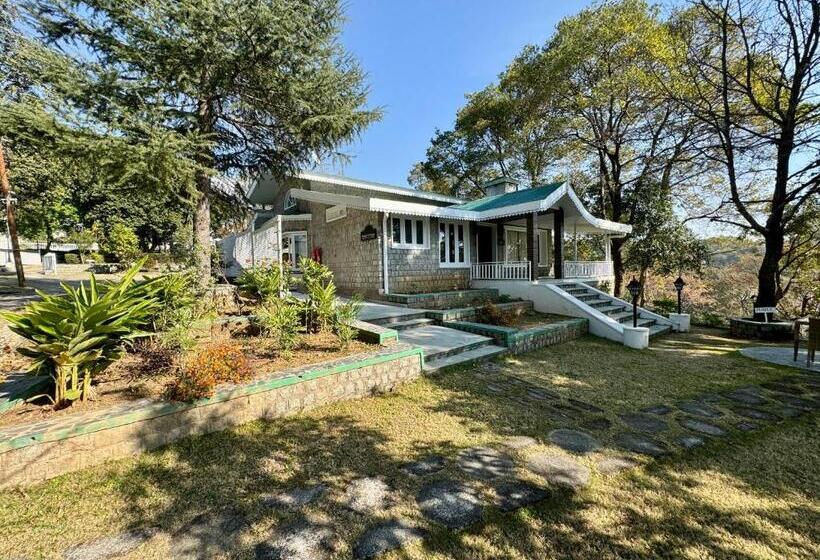 Отель Brij Anayra Dharamshala A Himalayan Luxury Retreat