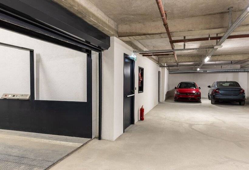 Carina Gold Hotel And Restaurant