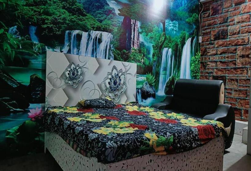 호텔 Collection O Good Luck