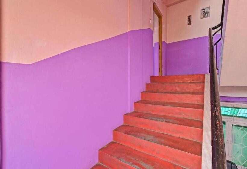 فندق Collection O Wonder Hill Residency