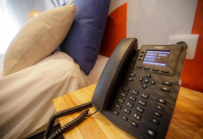 ホテル Cowork Lab Suites