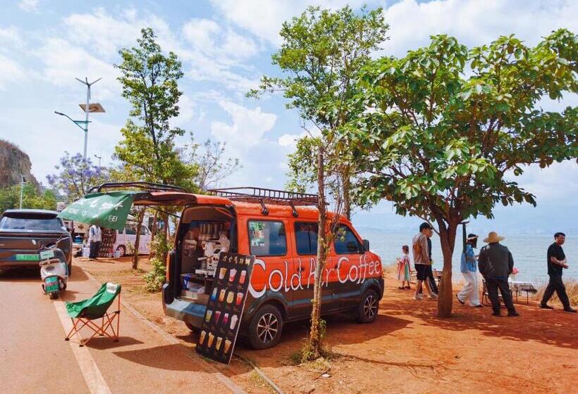 Отель Dali Fish Inn Sea View