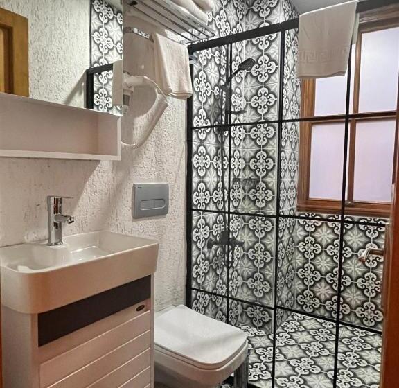 ホテル Dimora Kadıköy