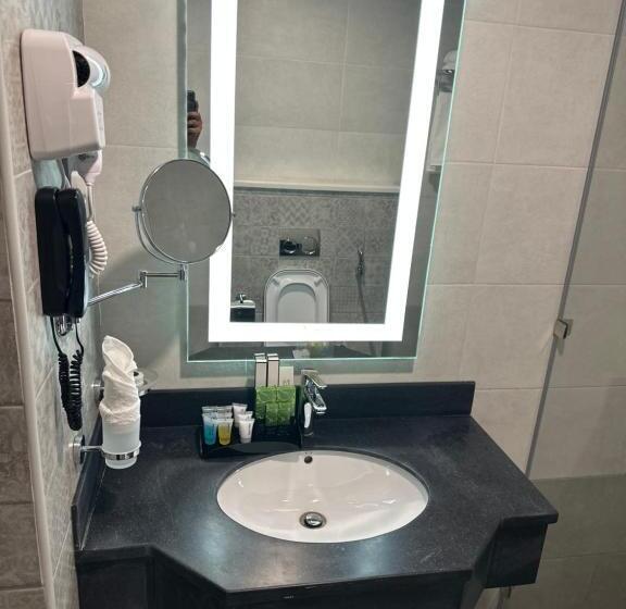 Отель Diyar Altaqwa