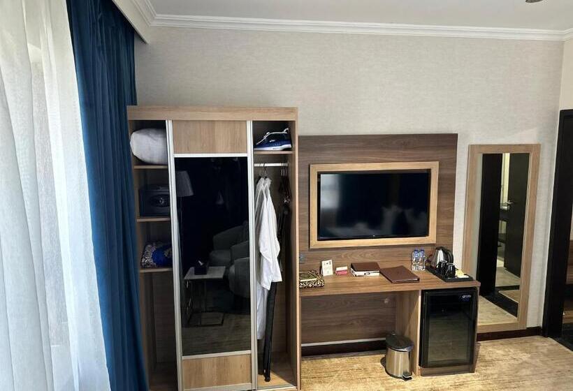 Отель Diyar Altaqwa