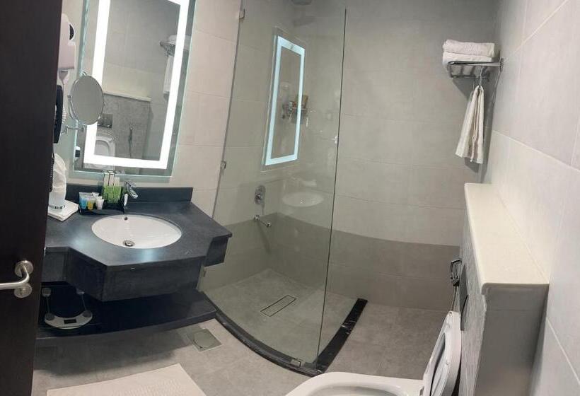 Отель Diyar Altaqwa