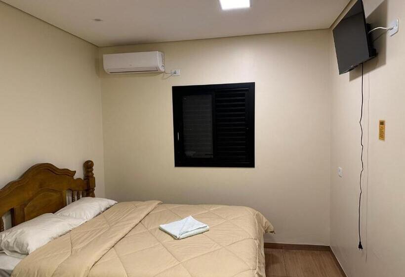 酒店 E Restaurante Na Chácara