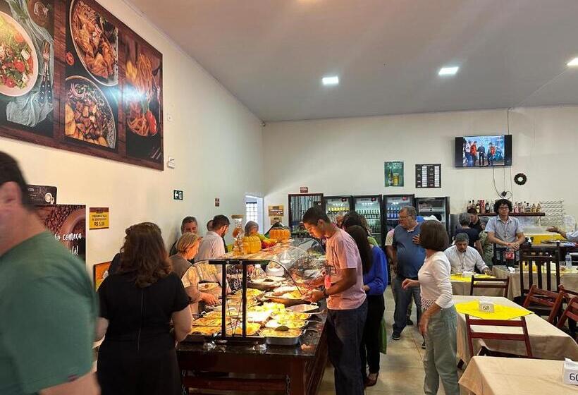 酒店 E Restaurante Na Chácara