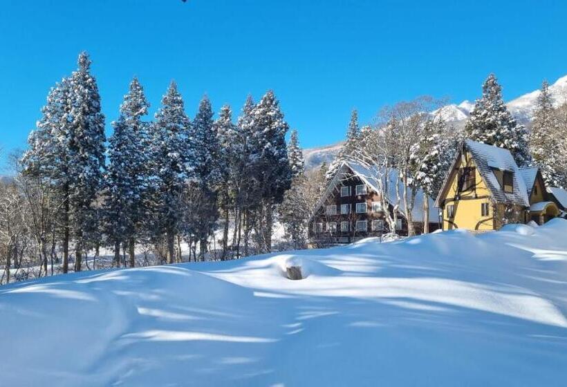 בית מלון כפרי Elan Lodge Akakura