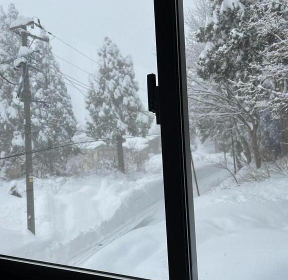 فندق Elan Lodge Akakura