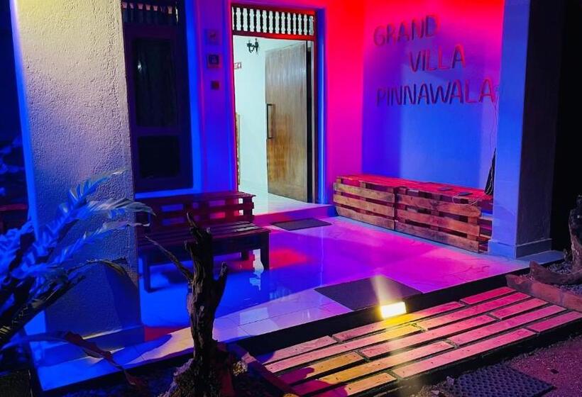 فندق Grand Cabin Pinnawala