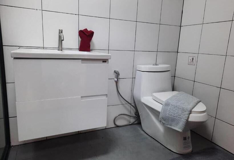 فندق Happy Beach Jomtien Guesthouse