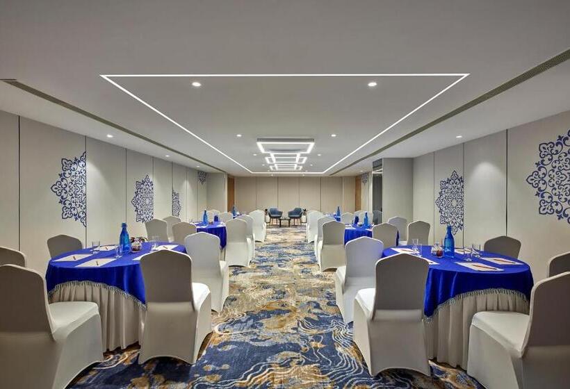 酒店 Holiday Inn Express Bengaluru Bommasandra, An Ihg