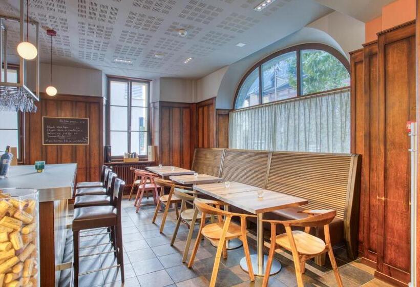 בית מלון כפרי Hôtel Au Terminus