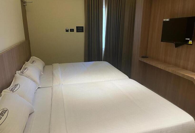 Отель Indian Imperial