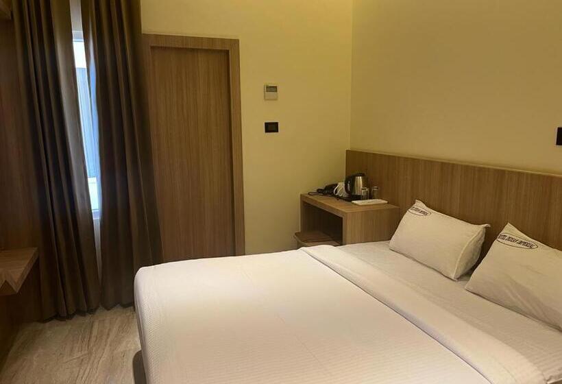 Отель Indian Imperial