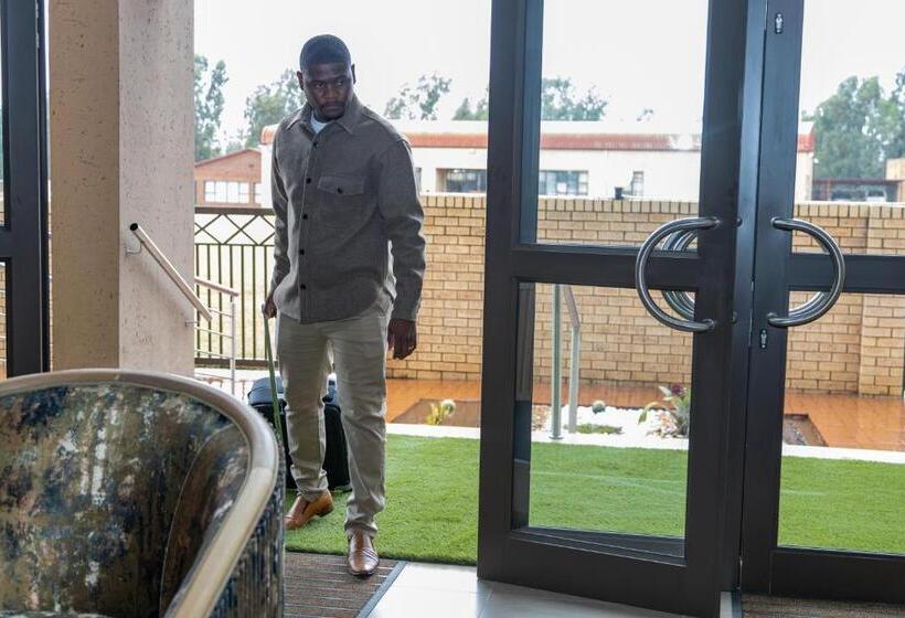 בית מלון כפרי Isijula Boutique