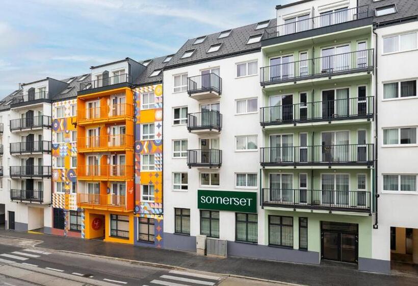 هتل Lyf Schönbrunn Vienna