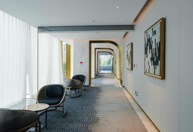 ホテル Mgm Qingdao