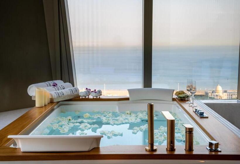 ホテル Mgm Qingdao