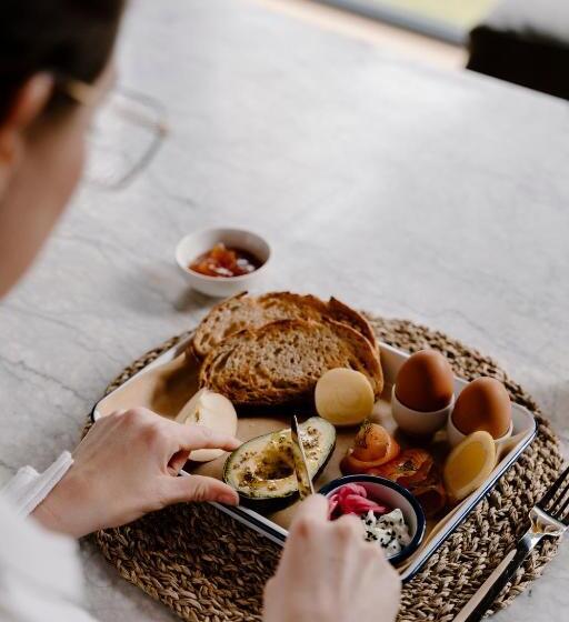 בית מלון כפרי Moss Manor