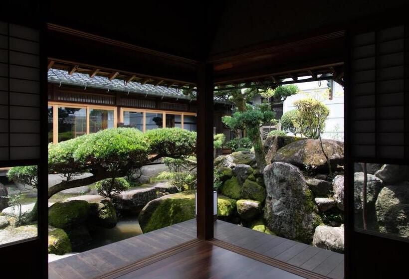 Отель Nipponia 田原本 マルト醤油