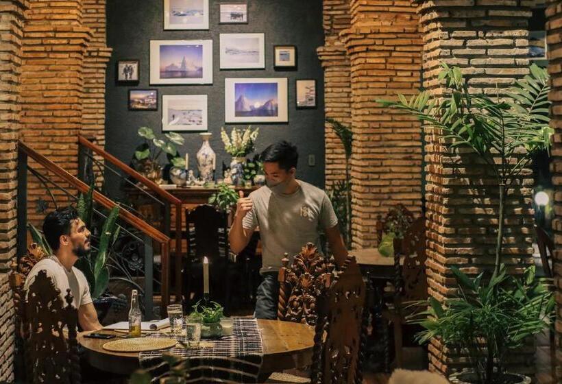 בית מלון כפרי Nuuk Taal Lake