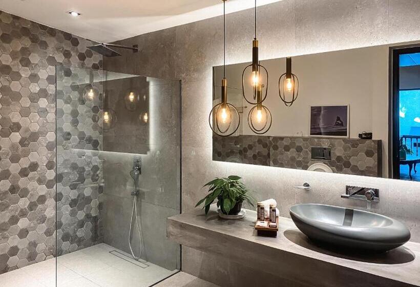 בית מלון כפרי Nuuk Taal Lake