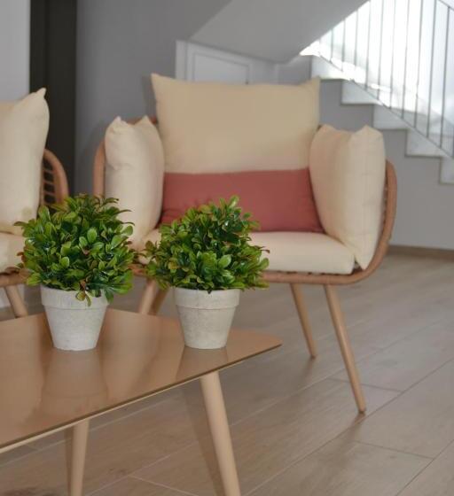 Отель Oasis Centro