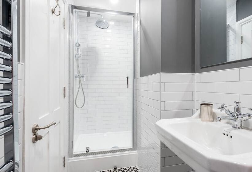 فندق Old Abbey House