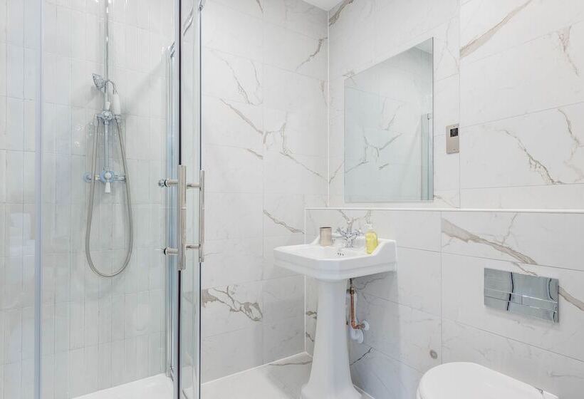 فندق Old Abbey House