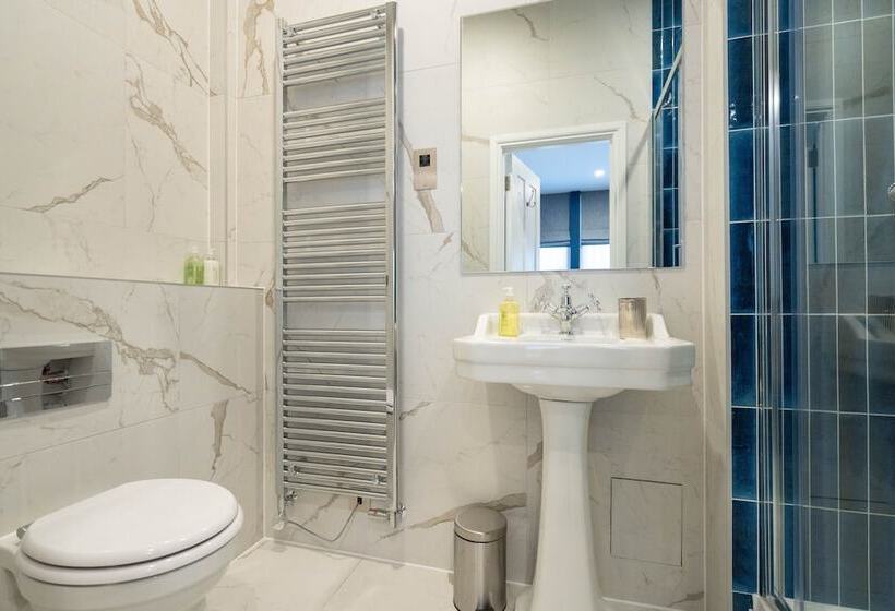 فندق Old Abbey House