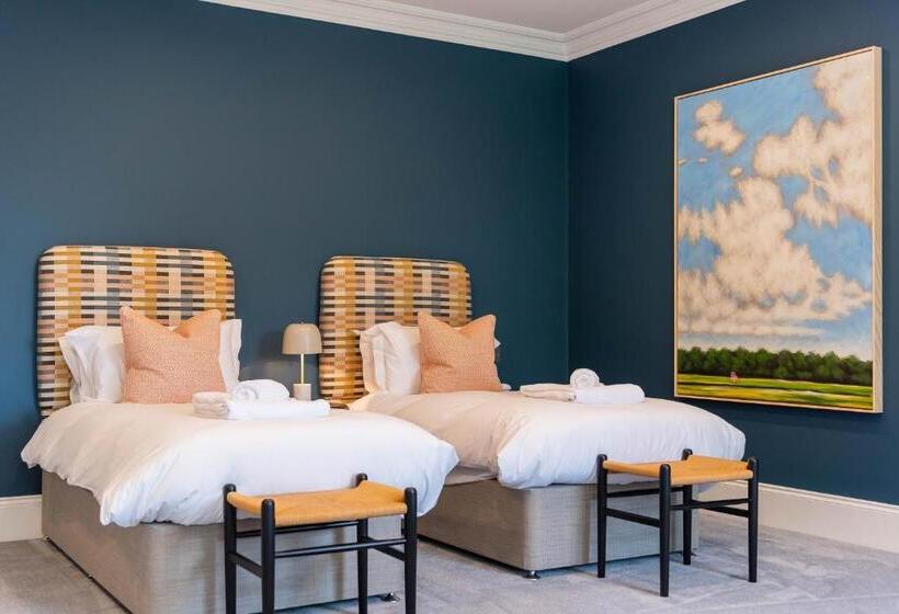 فندق Old Abbey House