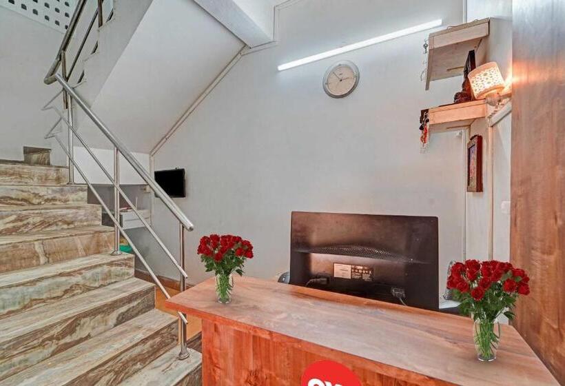 Отель Oyo 81287 Empire Inn