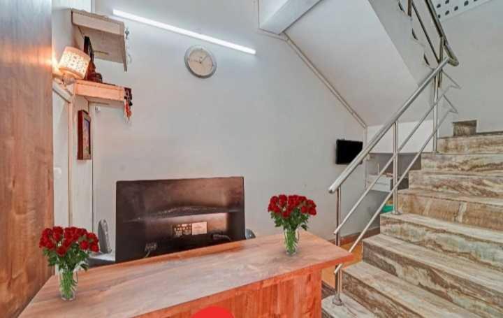 Отель Oyo 81287 Empire Inn