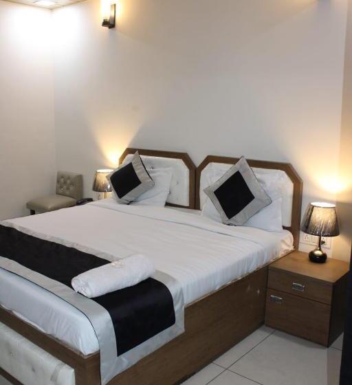 Отель Oyo Dream House