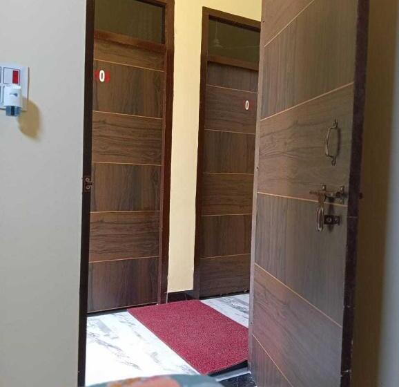 Отель Oyo Dream House