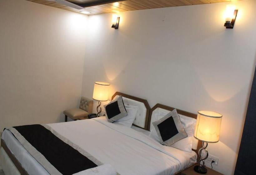 Отель Oyo Dream House