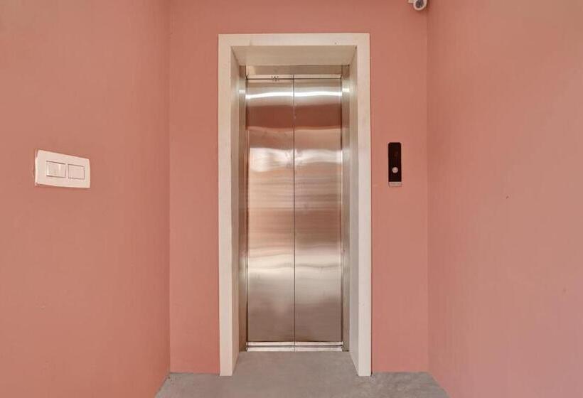 בית מלון כפרי Oyo Flagship 81451 Surya Rooms