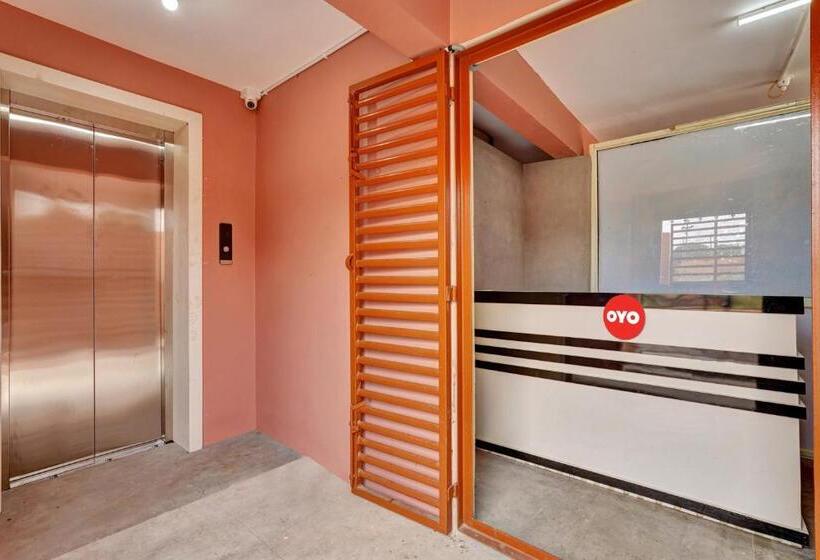 בית מלון כפרי Oyo Flagship 81451 Surya Rooms