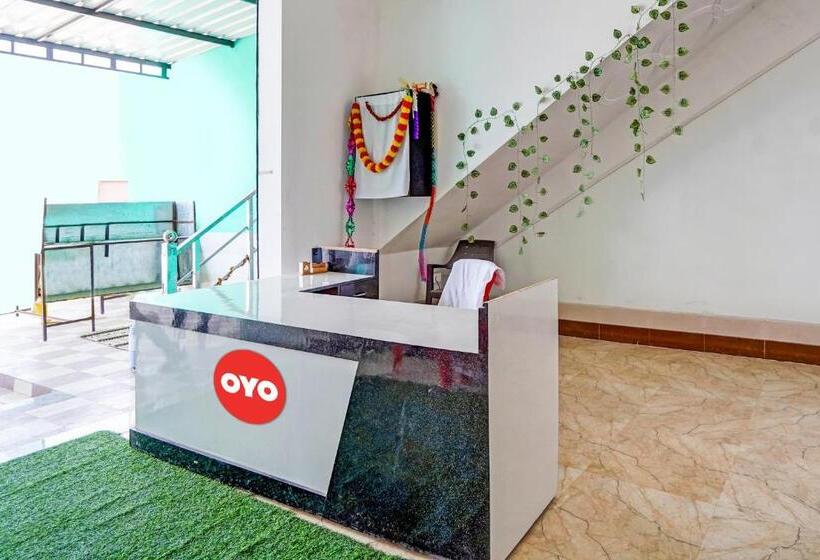 فندق Oyo Flagship Kmps Palace