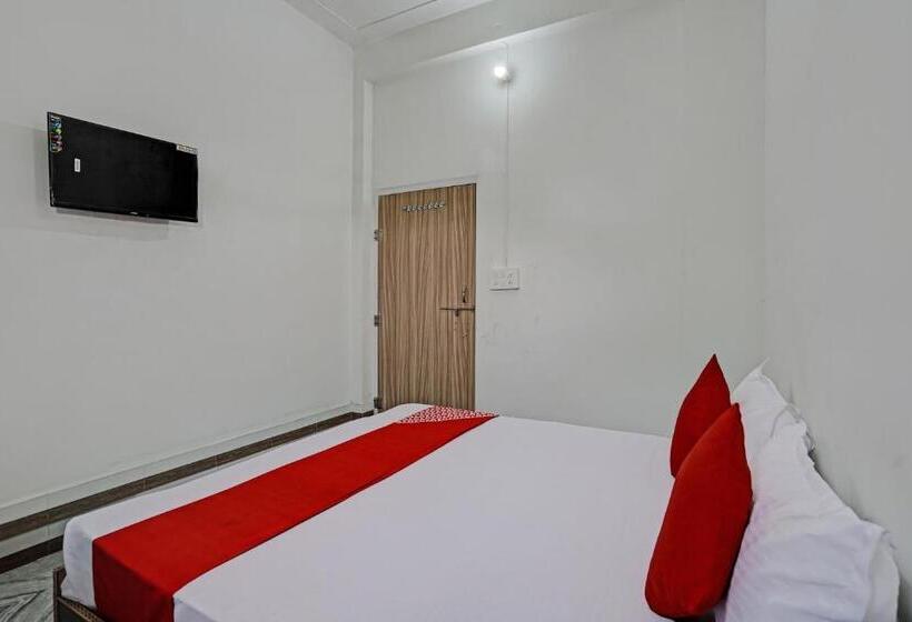 فندق Oyo Flagship Kmps Palace