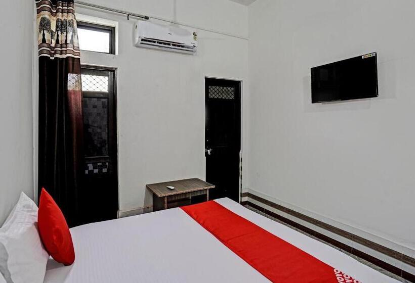 فندق Oyo Flagship Kmps Palace